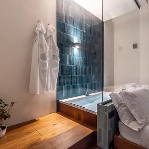 Palazzo Italia Guest house